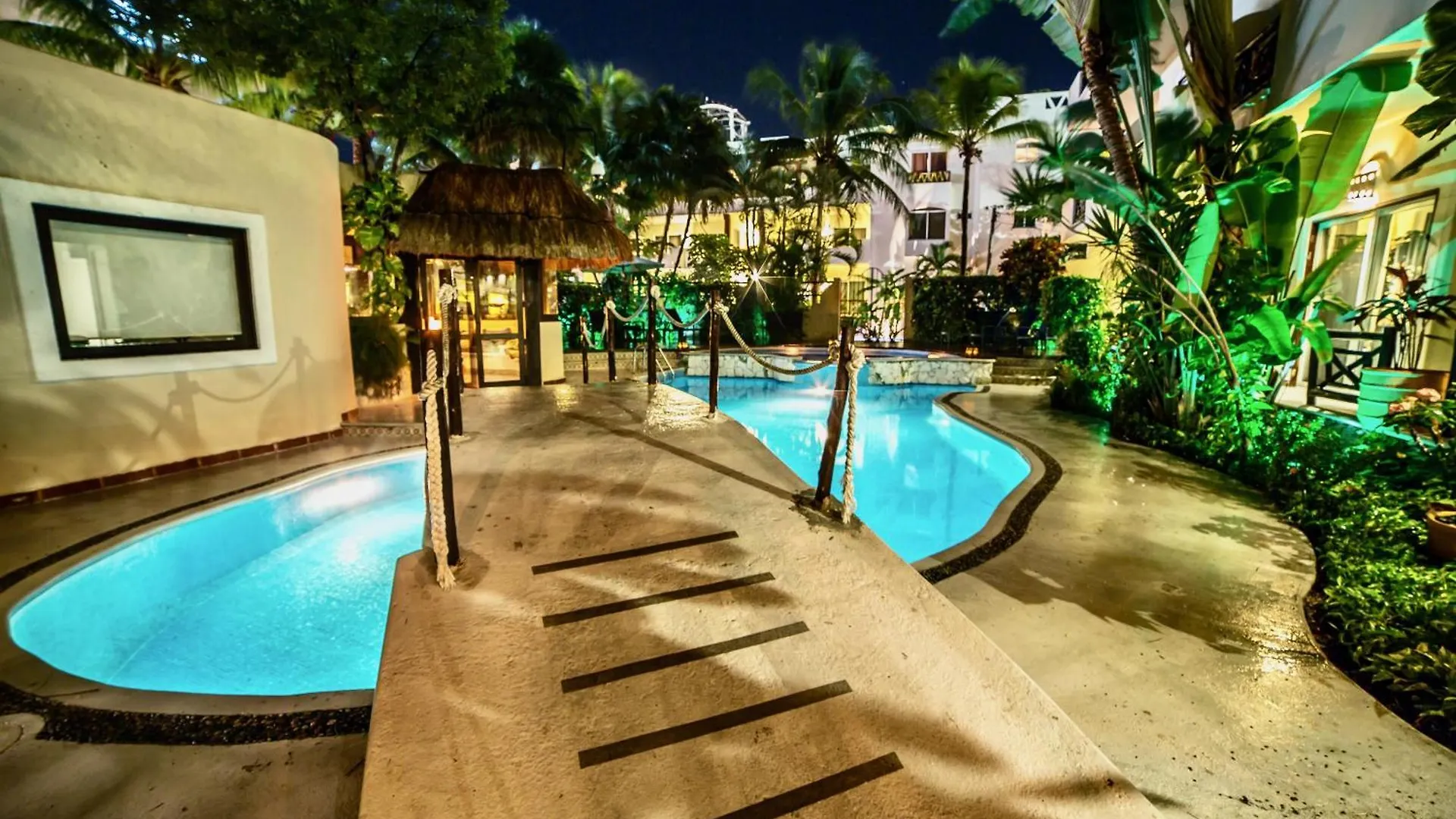 Hotel Riviera Del Sol Amazing Double Queen Junior Suite 304 Playa del Carmen