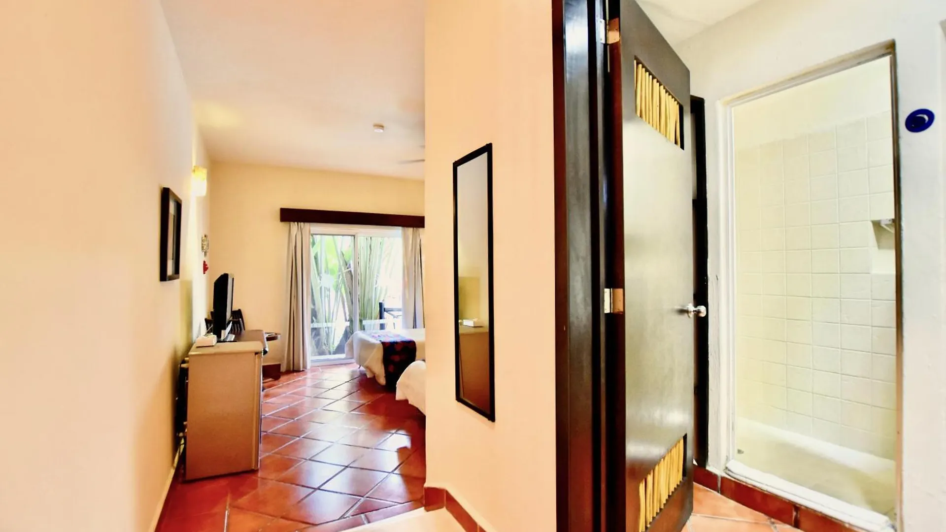 Riviera Del Sol Amazing Double Queen Junior Suite 304 Playa del Carmen Hotel